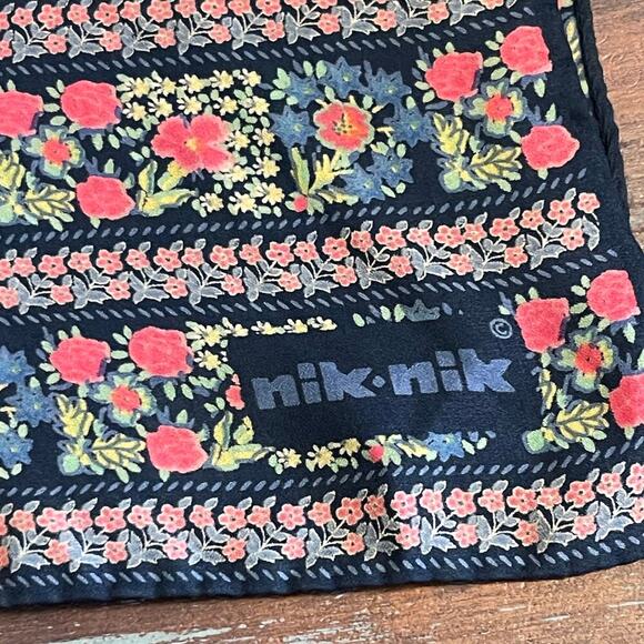 Nik-Nik Vintage 70's Ditsy Floral Scarf 52 x 13" - Picture 1 of 6